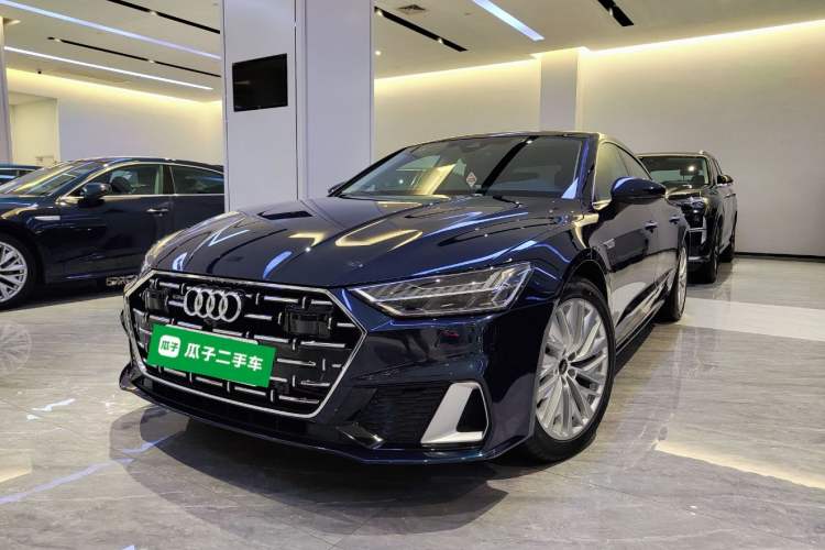 Audi A7L 2024 — фото 1