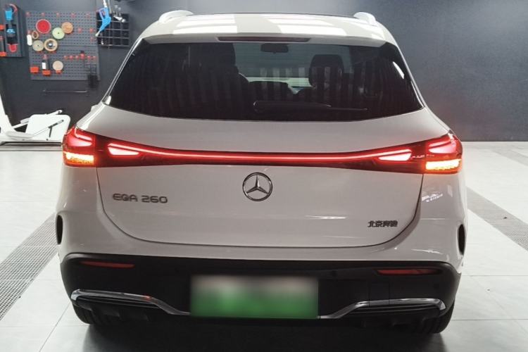 Mercedes-Benz EQA 260 2023 — 5