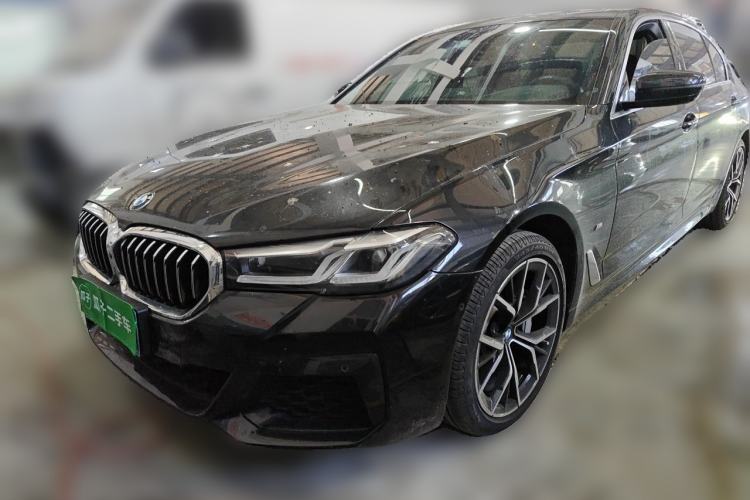 BMW 530Li 2023 — фото 1