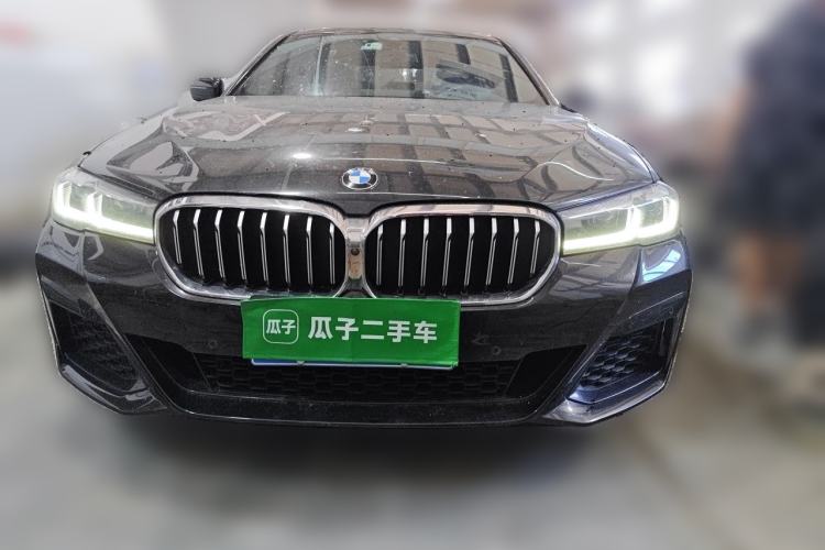 BMW 530Li 2023 — фото 2