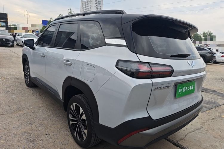 Wuling Xingguang 560 2026 — 4