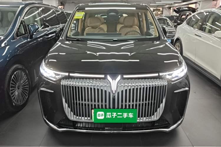 Voyah Dream 2025 — 2