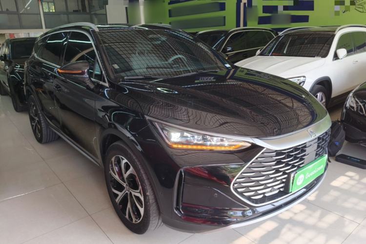 BYD Tang 2025 — 3
