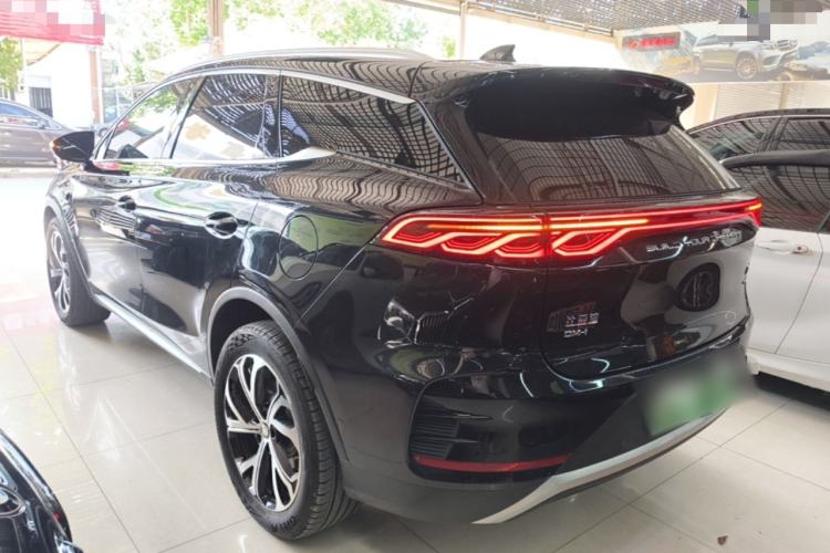BYD Tang 2025 — 4