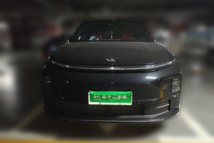 Li Auto L6 2024 — 2