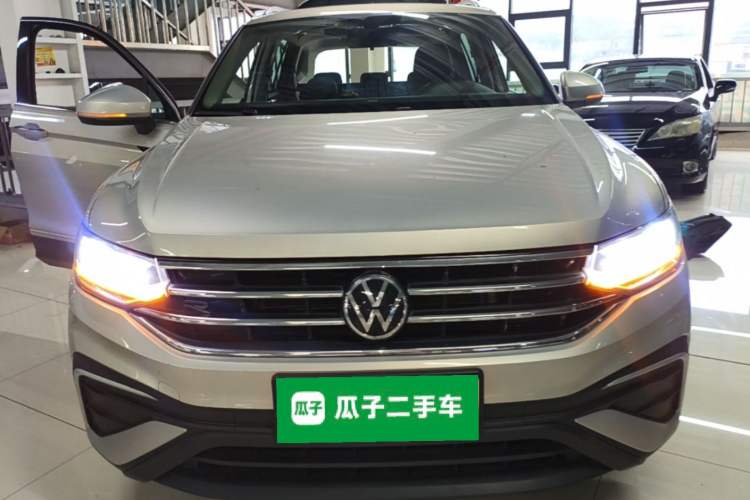 Volkswagen Tiguan L 2022 — фото 2
