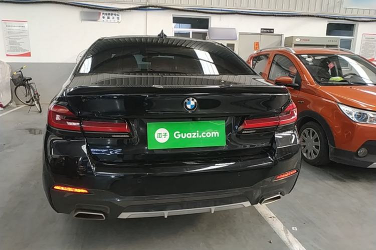 BMW 530Li 2022 — 5