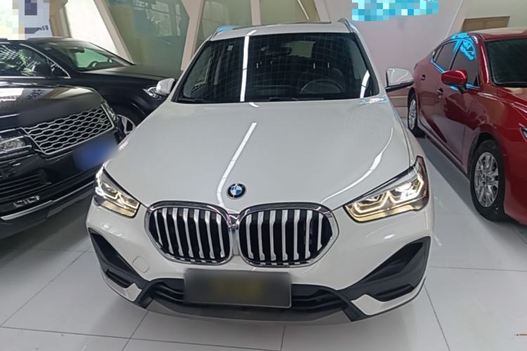 BMW X1 2021 — фото 2