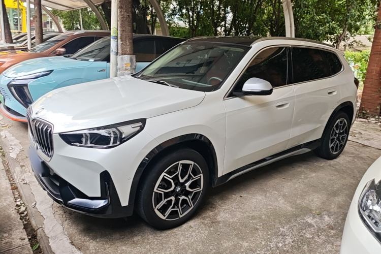 BMW X1 2024 — фото 1