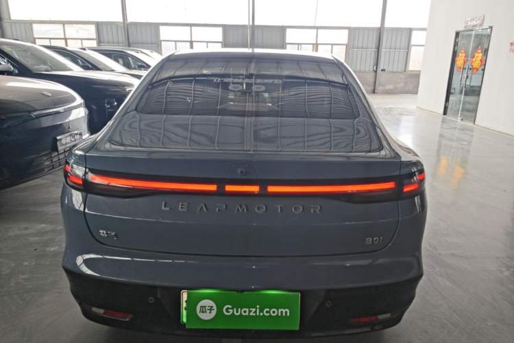 Leapmotor B01 2025 — 5