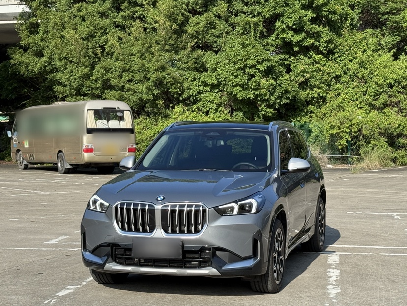 BMW X1 2023 — фото 1