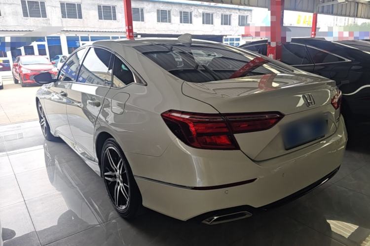 Honda Accord 2022 — 4