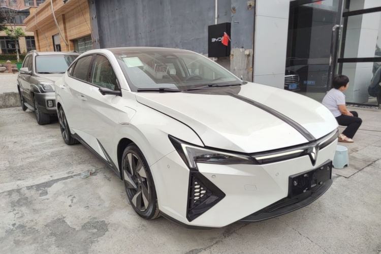 Lingxi L 2025 — 3