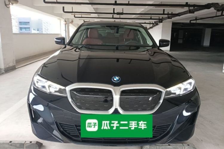 BMW i3 2022 — фото 2