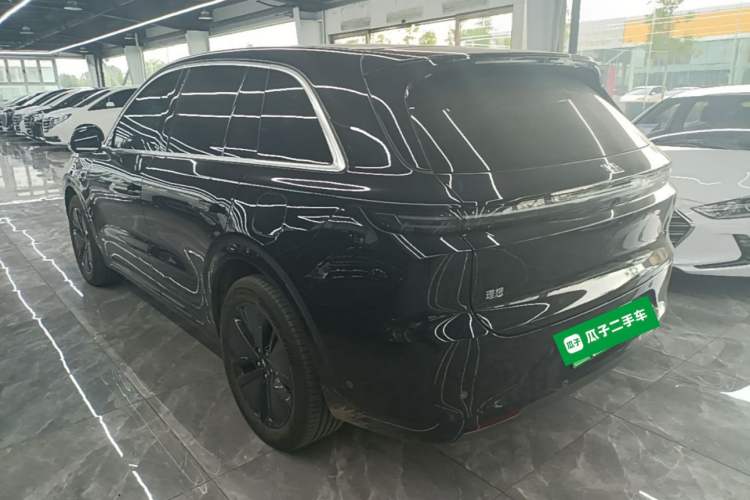 Li Auto L6 2024 — 4