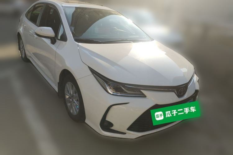 Toyota Corolla 2022 — фото 3