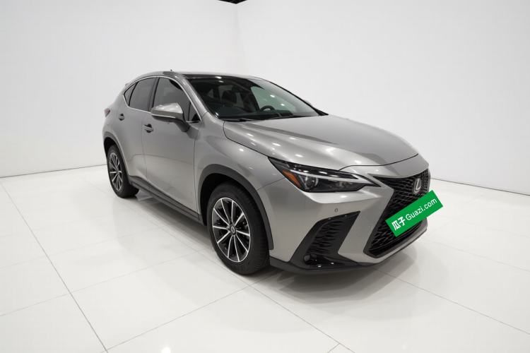 Lexus NX 260 2022 — 3