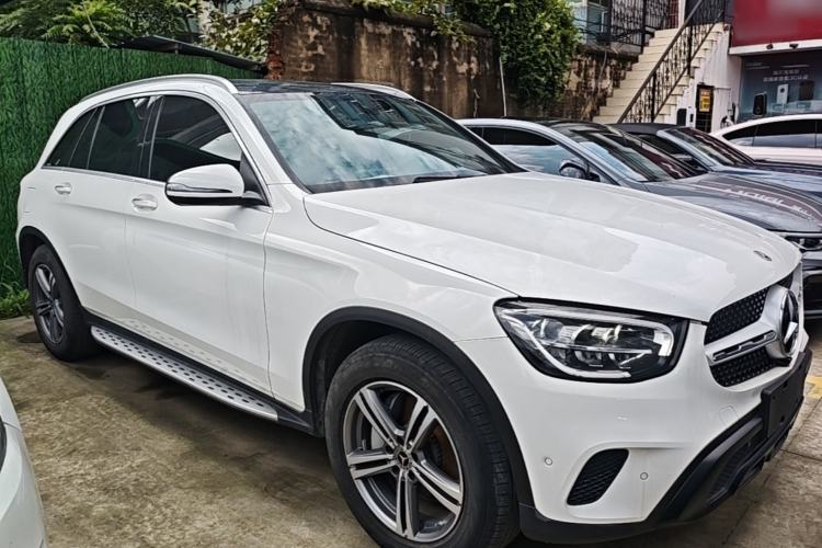 Mercedes-Benz GLC 260 L 2020 — фото 3
