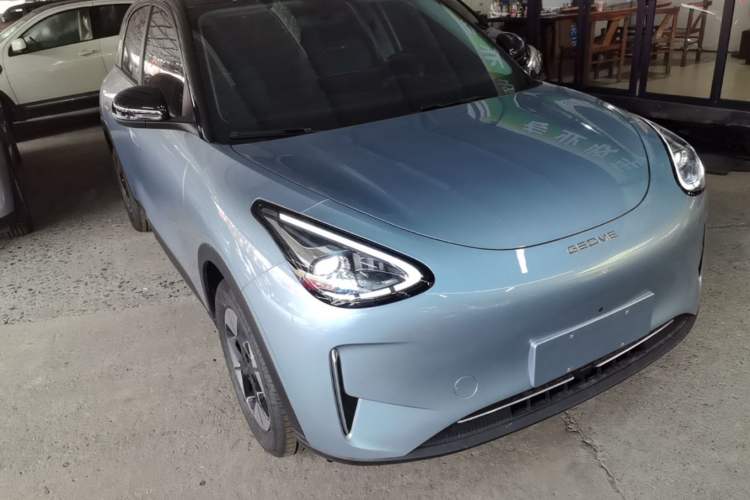 Geely Galaxy Geome 2025 — 3