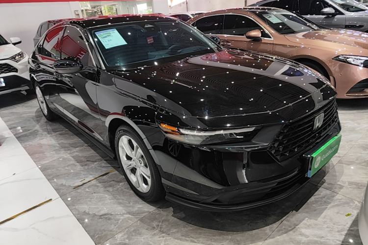Honda Accord 2023 — 3