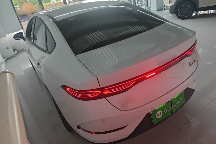 BYD Qin Plus 2025 — фото 4