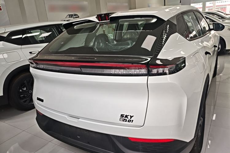 DongFeng SKY EV01 2025 — 5