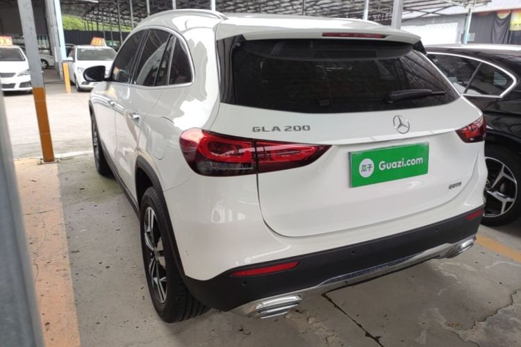 Mercedes-Benz GLA 200 2022 — 4
