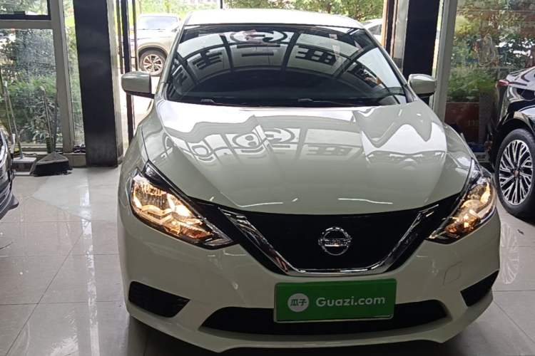 Nissan Sentra 2024 — 2
