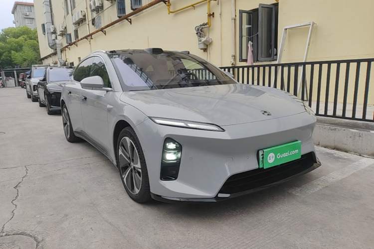 NIO ET5T 2025 — 3