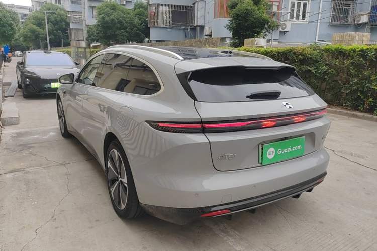 NIO ET5T 2025 — 4