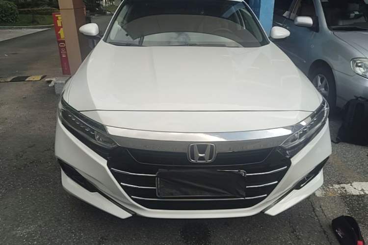 Honda Accord 2022 — 2