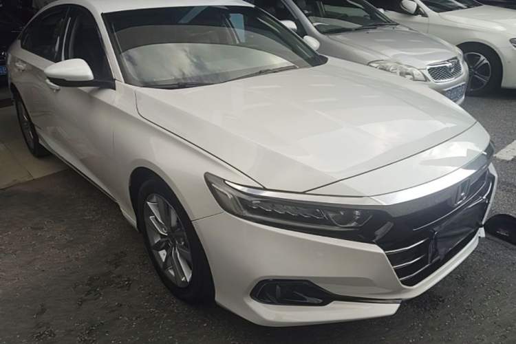 Honda Accord 2022 — 3