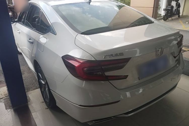 Honda Accord 2022 — 4