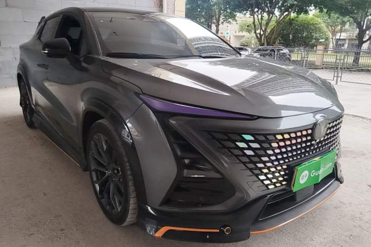 ChangAn UNI-T 2022 — 3
