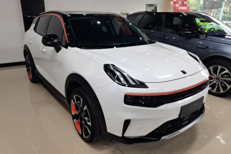 Lynk & Co 06 2021 — 3