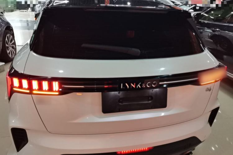 Lynk & Co 06 2021 — 5