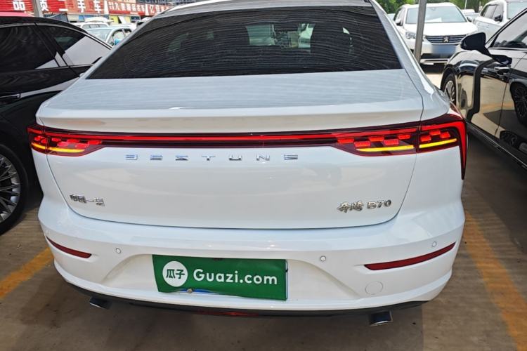 Bestune B70 2022 — 5