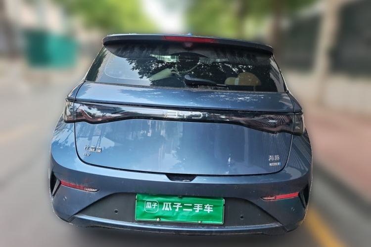 BYD Dolphin 2025 — 3