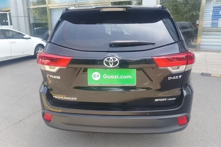 Toyota Highlander 2021 — 5