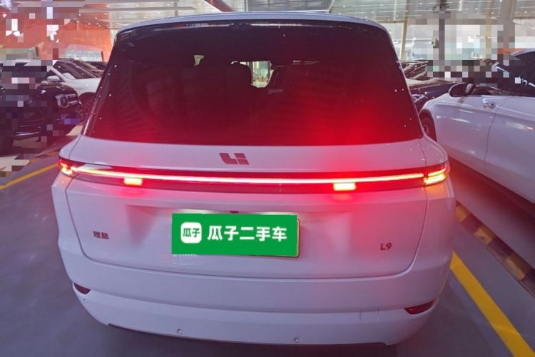 Li Auto L9 2025 — 5