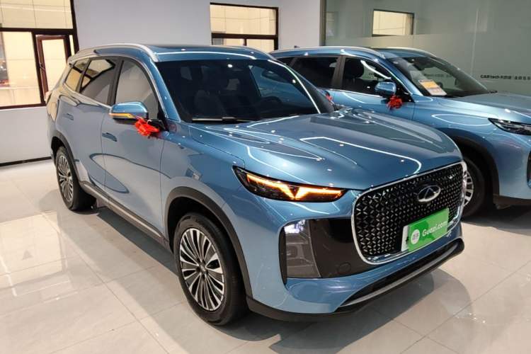 Chery Tiggo 8 Plus C-DM 2025 — фото 3