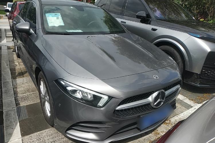 Mercedes-Benz A 200 L 2021 — фото 2