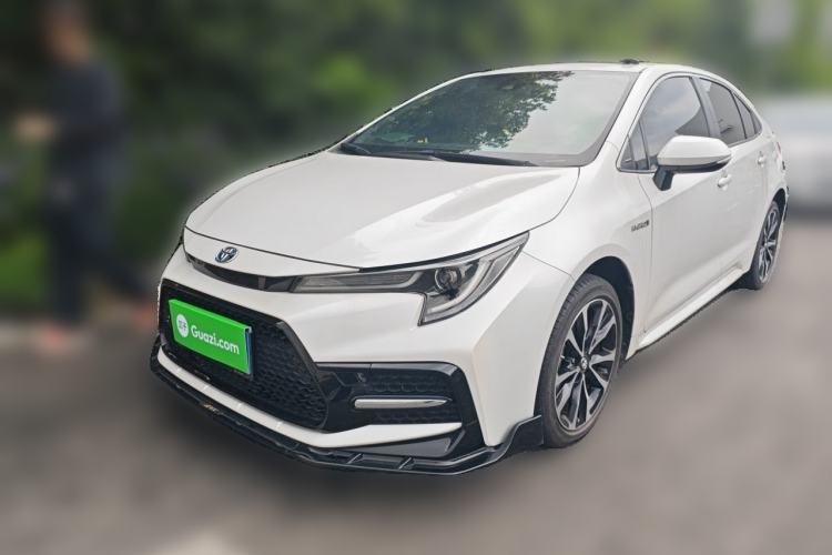 Toyota Corolla 2022 — фото 1