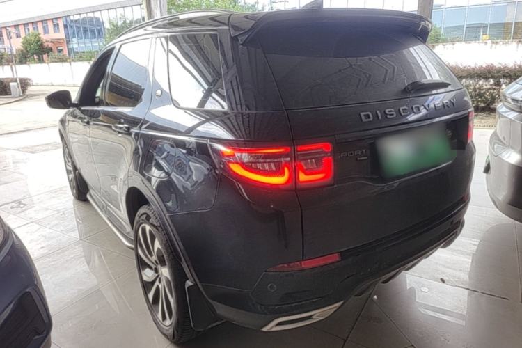 Land Rover Discovery Sport 2022 — фото 4