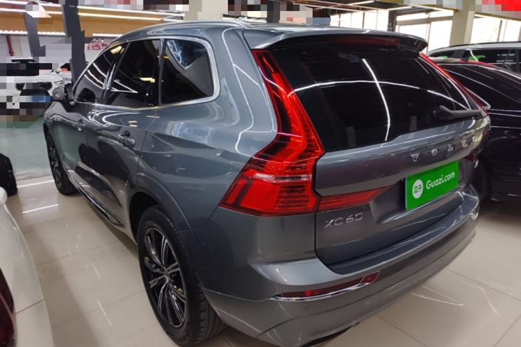 Volvo XC60 2021 — 4