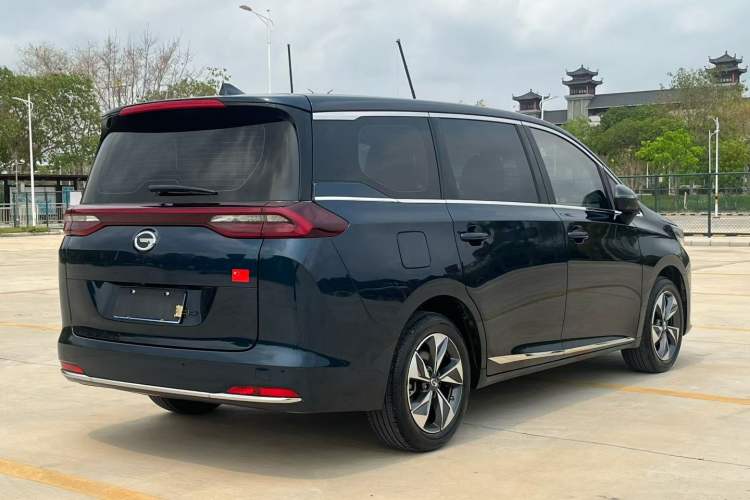 GAC Motor Trumpchi M6 2023 — фото 4