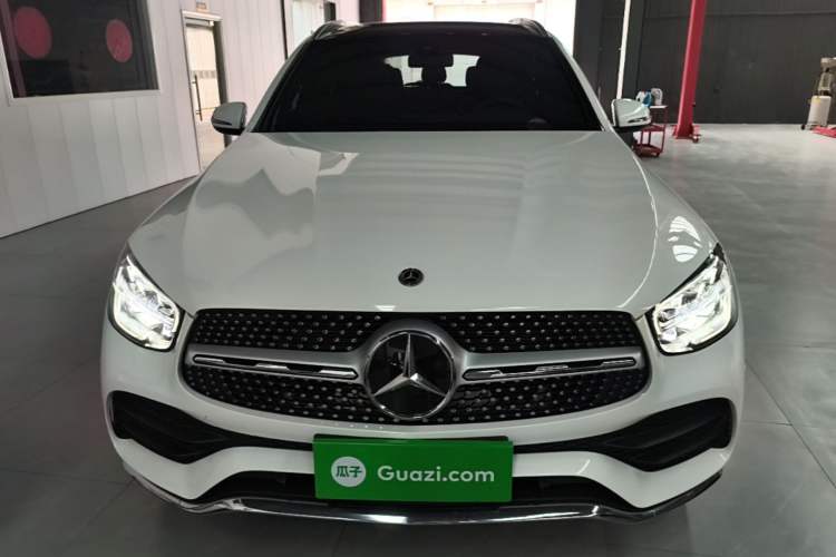 Mercedes-Benz GLC 260 L 2022 — 2