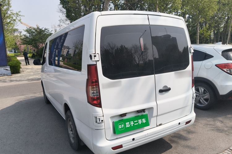 ChangAn Ruixing EM80 2024 — 3