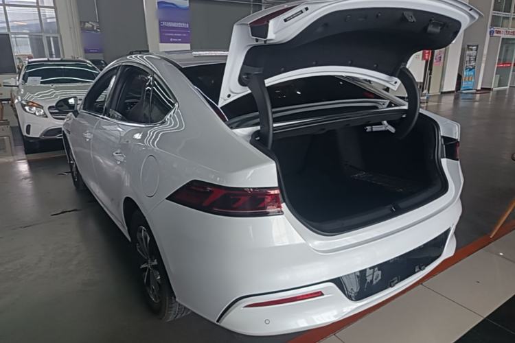 BYD Qin Plus 2023 — 4