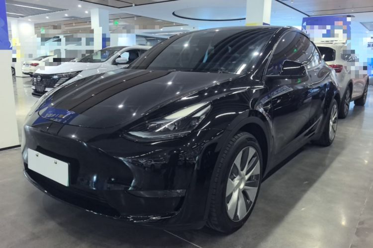 Tesla Model Y 2022 — фото 1